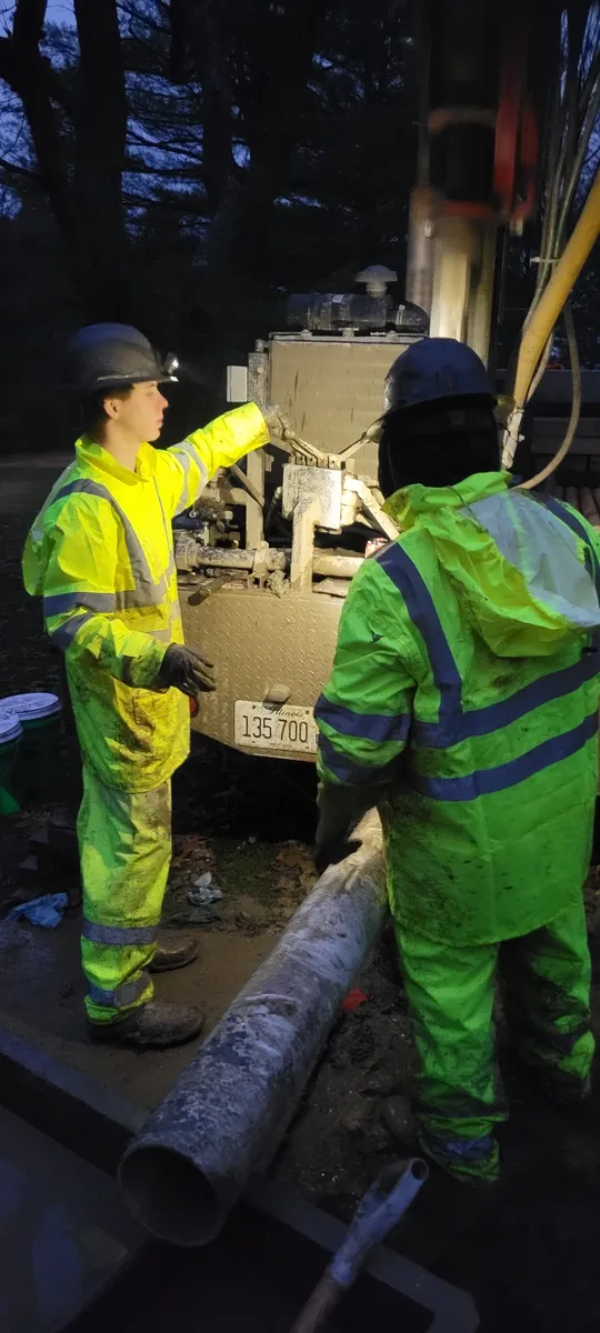 Geothermal heat pump system